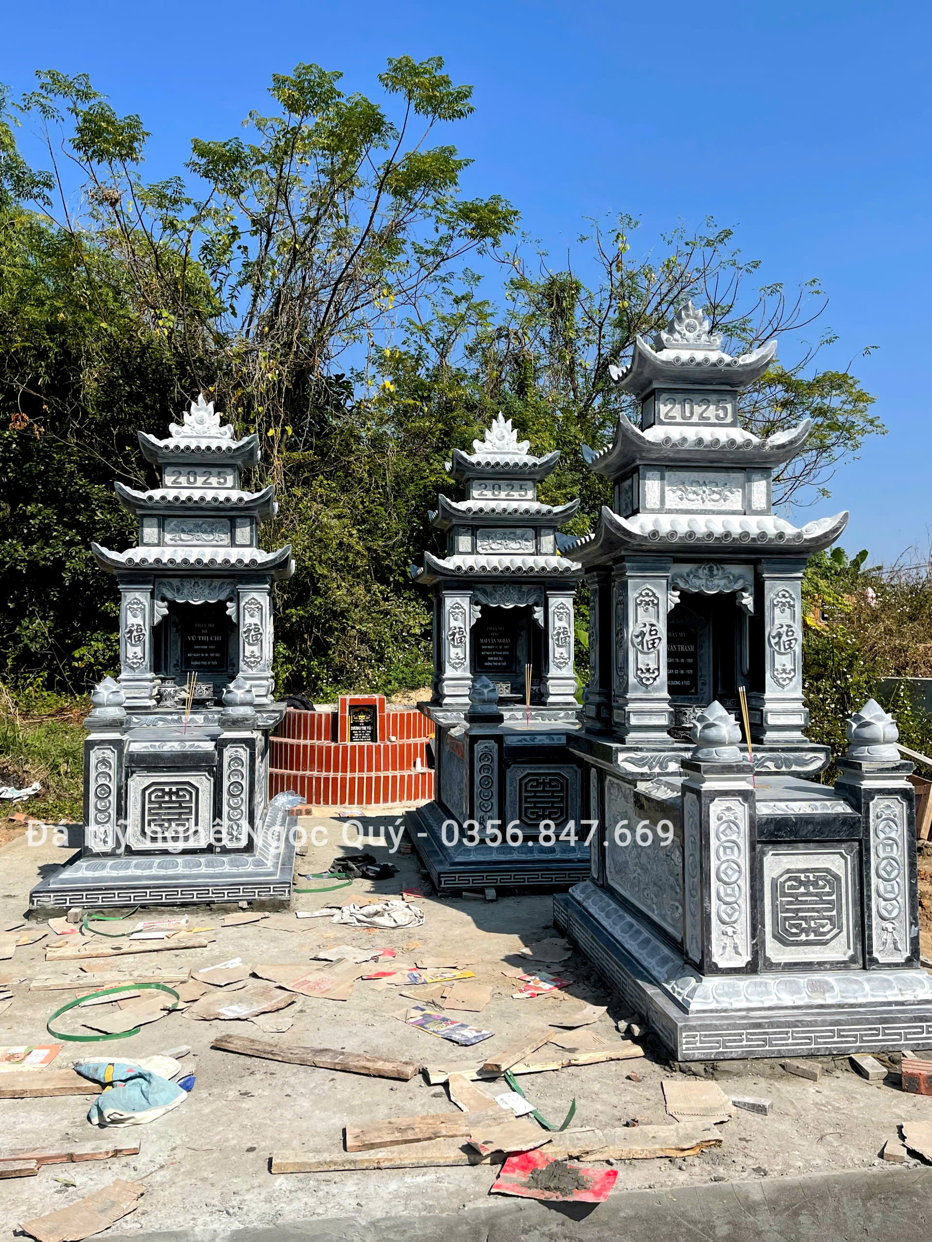MỘ ĐÁ ĐƠN BA MÁI NQ03